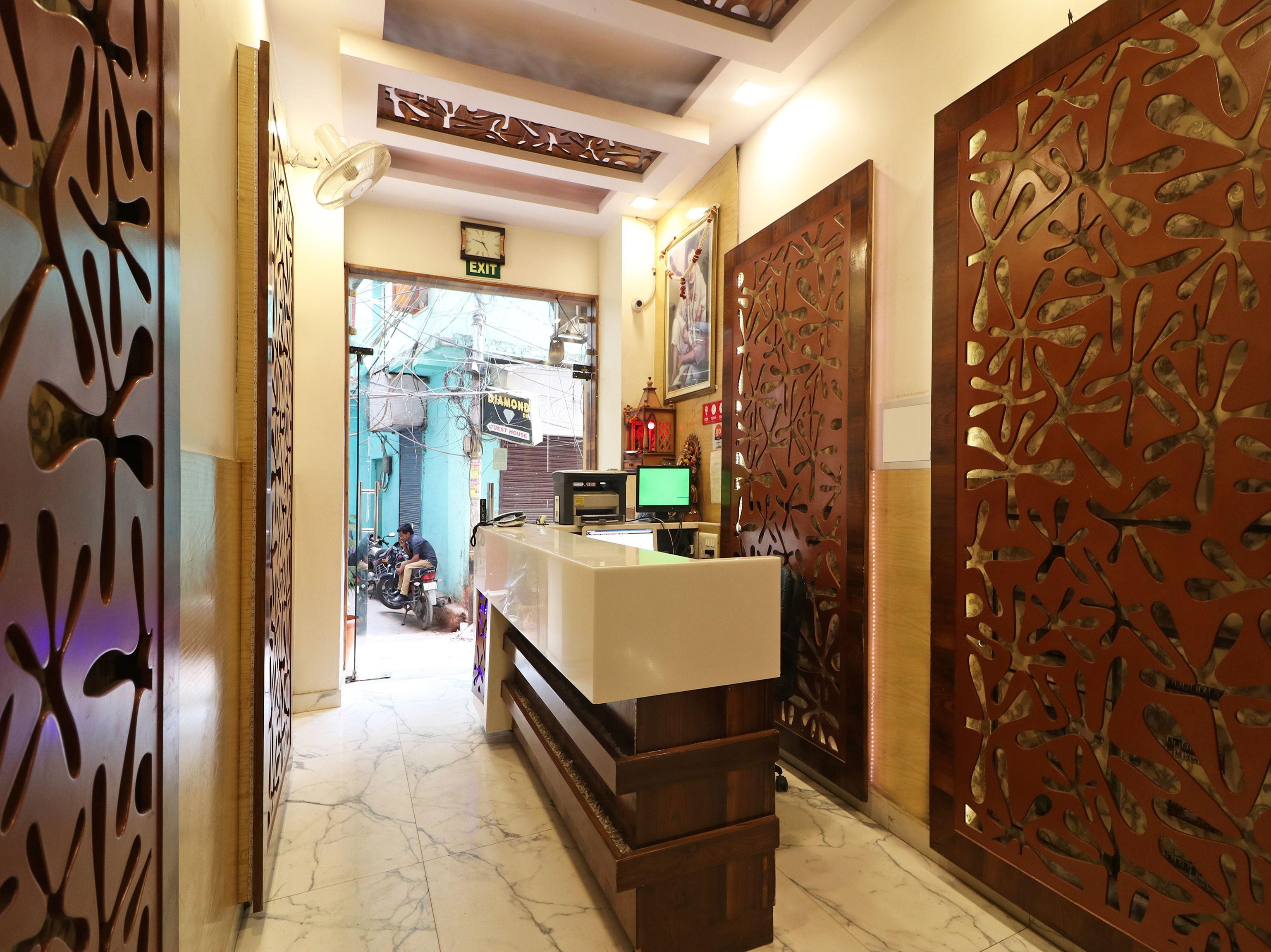 Oyo 6169 Hotel Prem Deluxe Νέο Δελχί Εξωτερικό φωτογραφία